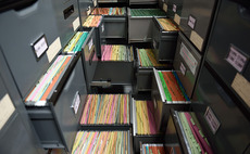 File archiving and document management systems