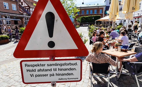 A social distancing sign in Denmark during the coronavirus pandemic
