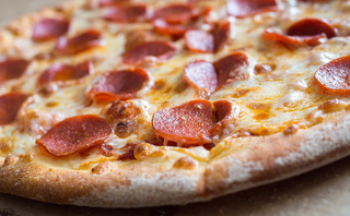 Aksia buys frozen pizza maker Valpizza