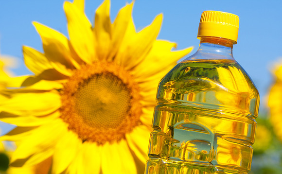 Sunflower oil and other refined seeds