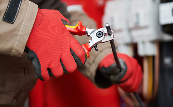 Cable shears and electricians' tools