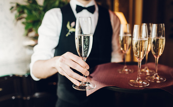Champagne toasts Champagne toasts