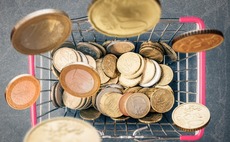 Consumer funds fundraising in euros