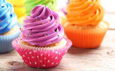 Cupcakes and food colouring