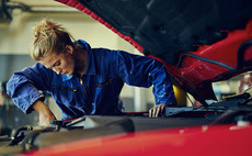 Mechanics and automotive servicing companies